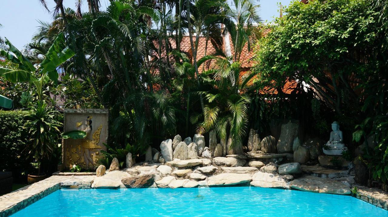 Leprive Resort Pattaya Ngoại thất bức ảnh